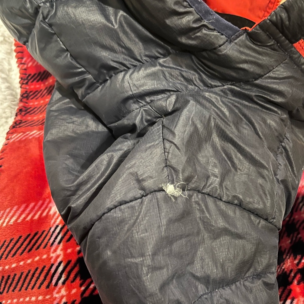 Patagonia Kids' Navy Hi-Loft Puffer Coat - Picture 9 of 9